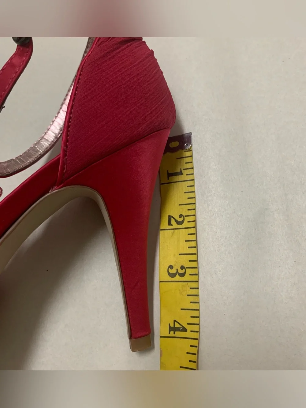Style & Co Raspberry Pink Satin Ruffle T-Strap Heeled Dress Sandals Women's Sz 8